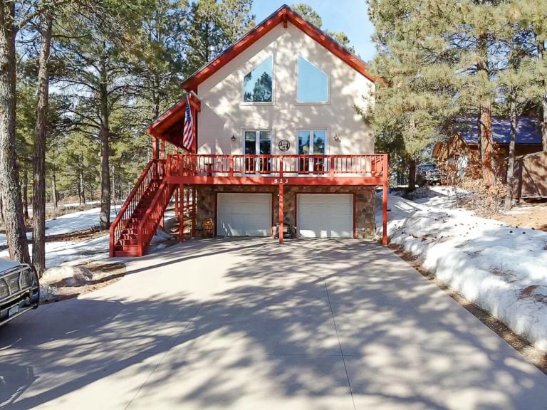 523 Dutton Drive, Pagosa Springs, Colorado - Side of the House