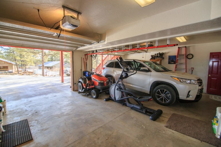 523 Dutton Drive, Pagosa Springs, Colorado - Garage