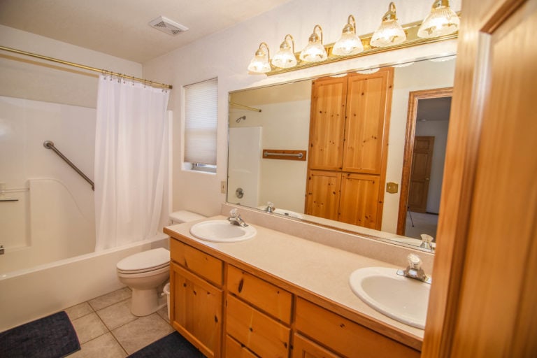 161 Sweetwater Drive, Pagosa Springs, Colorado - Bathroom